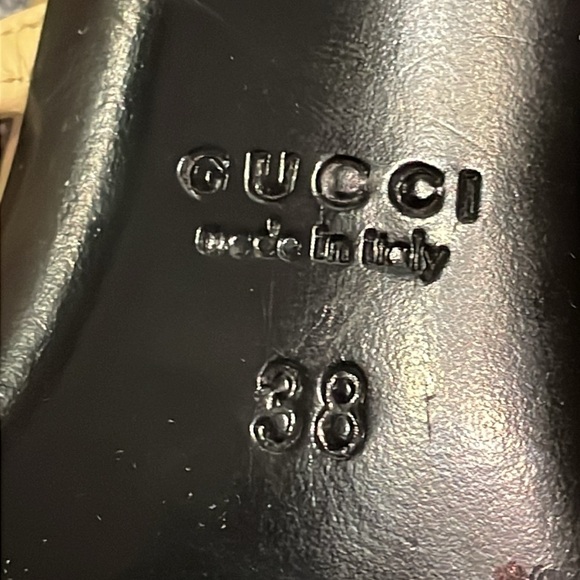 Gucci Women’s Leather Sandal, Gold Inverted G Hardware, Tan - size 38 - Picture 11 of 11